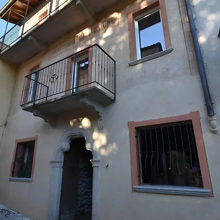 In Di Bedero - Via Roma 53 *