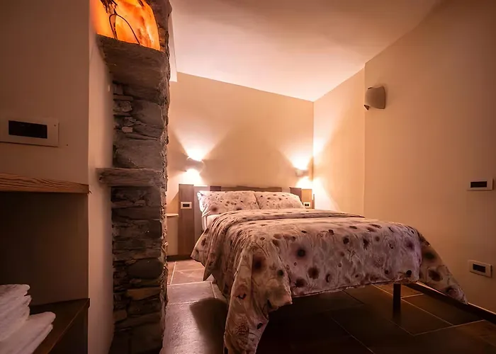 Apartment In Di Bedero - Via Roma 53 *