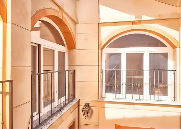 Apartment In Di Bedero - Via Roma 53 *